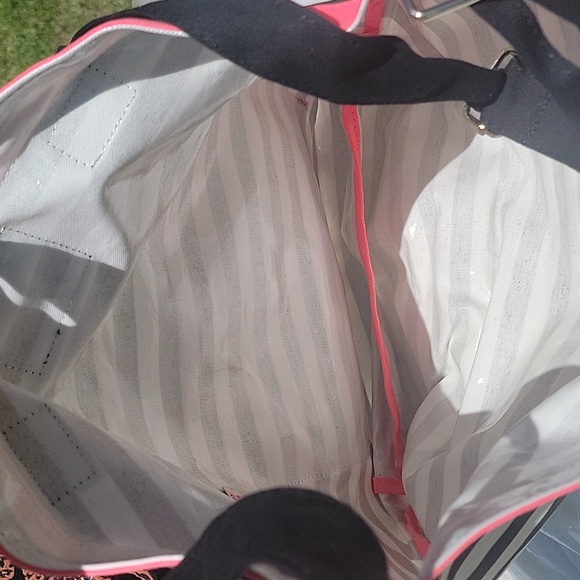 Victoria Secret Tote - Picture 4 of 5